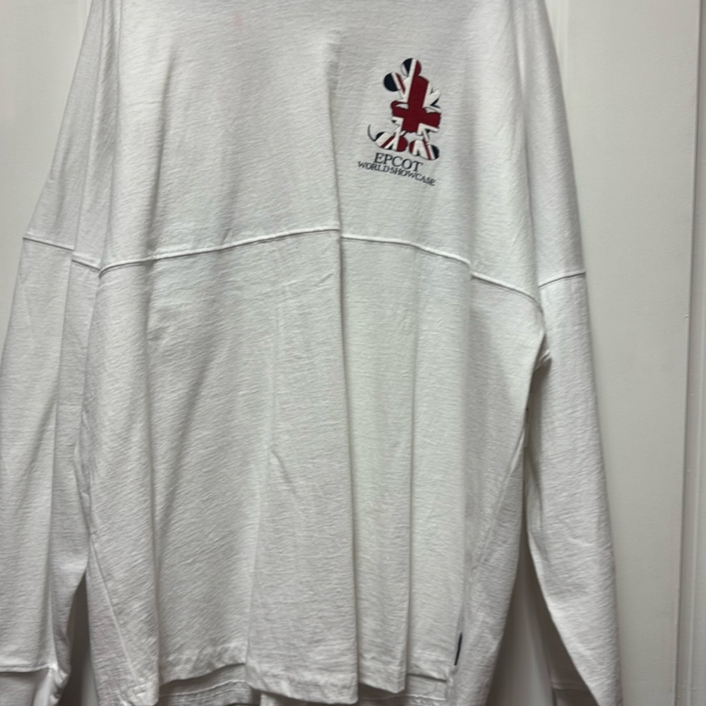 World Showcase Spirit Jersey - United Kingdom NWT